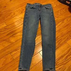 American eagle regular wash jeans
